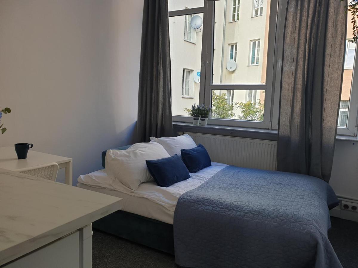 Unit Warsaw Room In Hostel Solec50 By Metro Station Centrum Kopernika Elektrownia Powisle Stadion Narodowy Buitenkant foto
